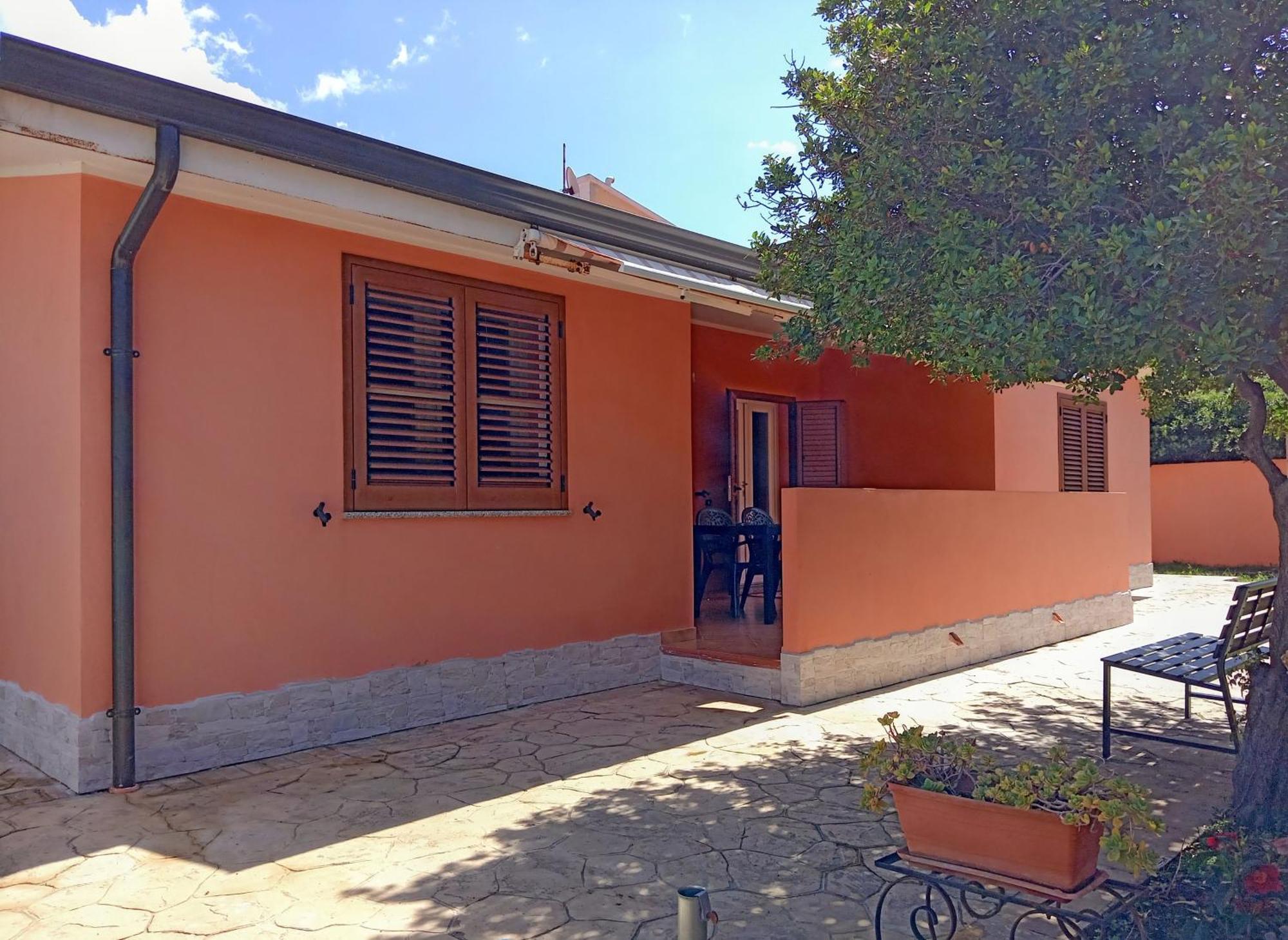 Casa Vacanze Santa Caterina Di Pittinuri  Exterior photo